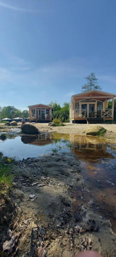 Strandhuisje Hotel Voorthuizen Exterior photo