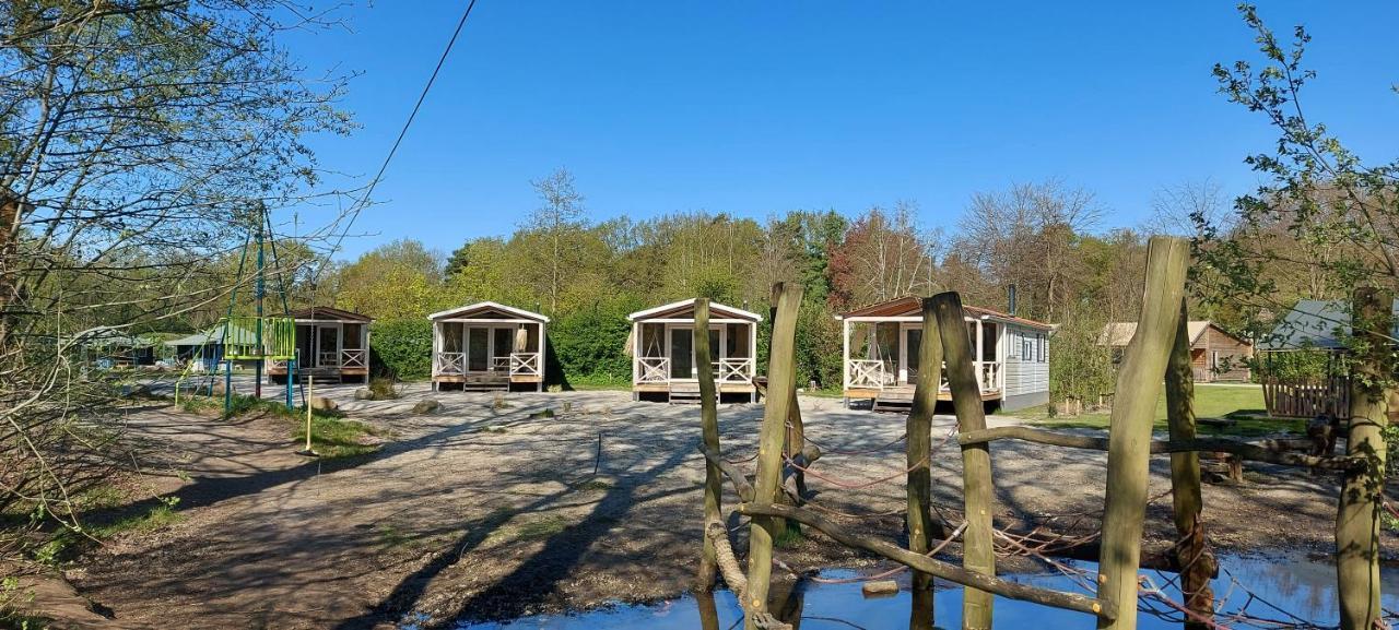 Strandhuisje Hotel Voorthuizen Exterior photo